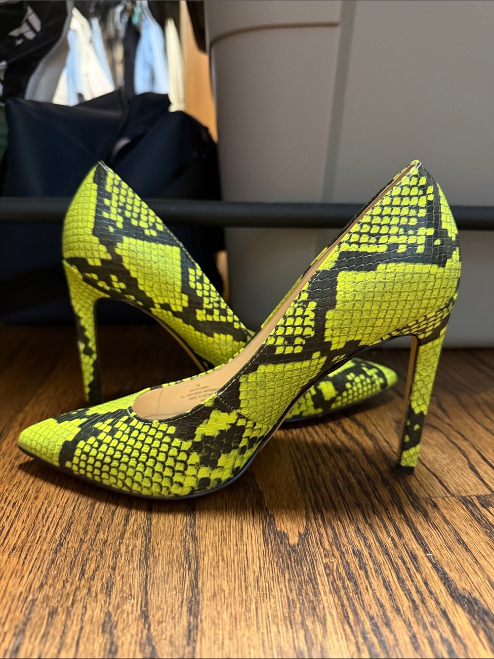 Neon Yellow/Green Snake-Print Pointed Toe Stiletto Pumps
